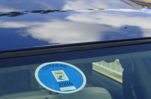 De belastingsticker 2004 is precies op tijd binnen!