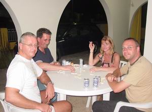 Domino�n met Piet, Verina en Wim